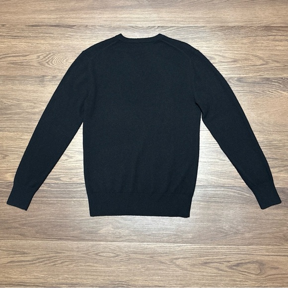 Everlane Men's Black V-Neck Sweater - Picture 3 of 7